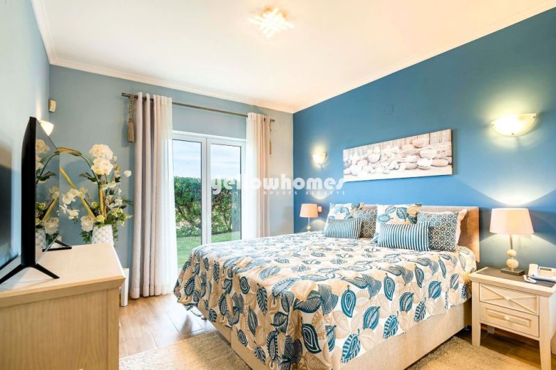 2-bed apartment on a well known golf course near Carvoeiro, Algarve